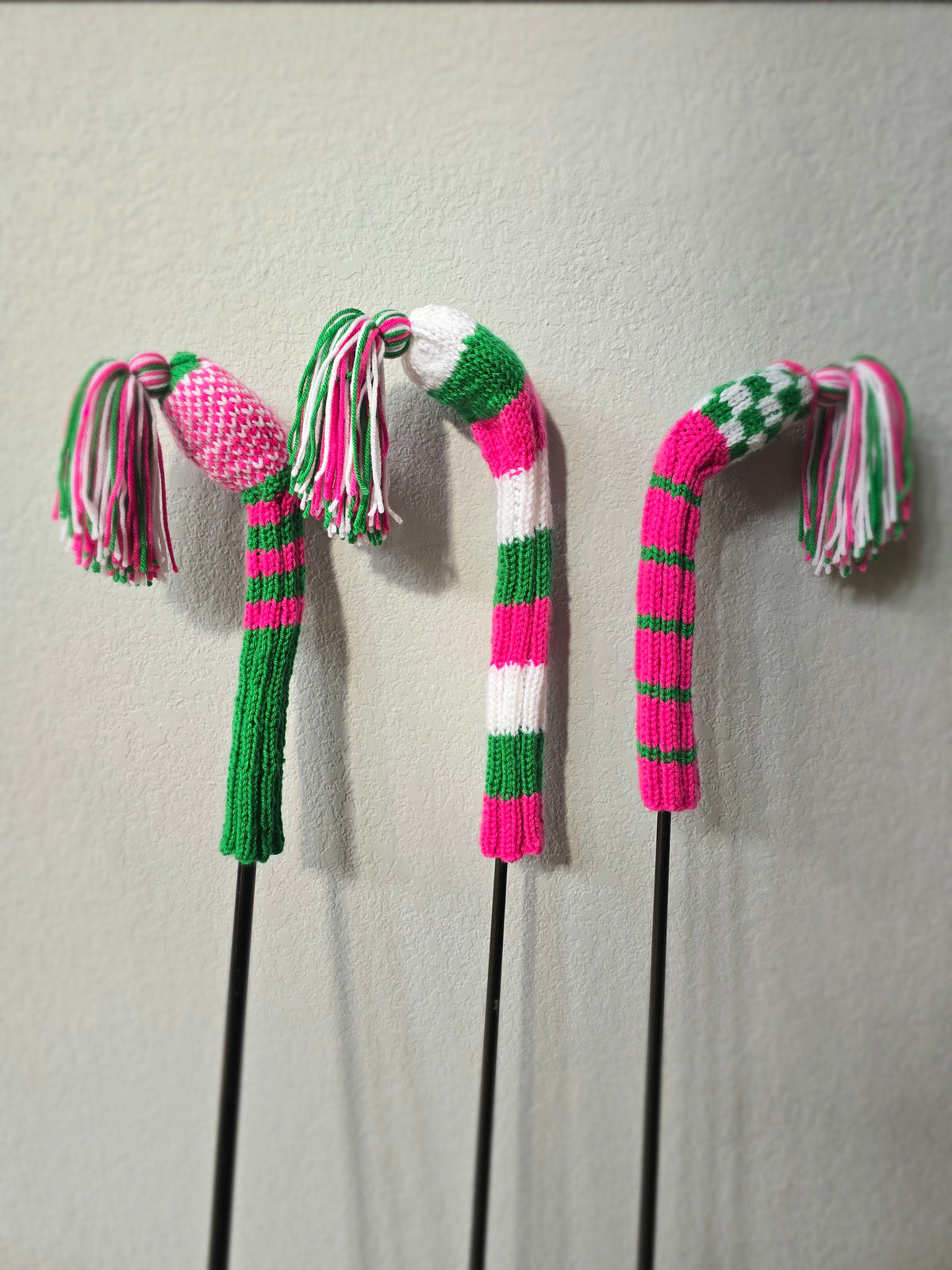 Golf Club Head Covers Retro-Vintage Pink, Green & White with Tassels for Drivers, Woods Hand Knit Golf Accessory