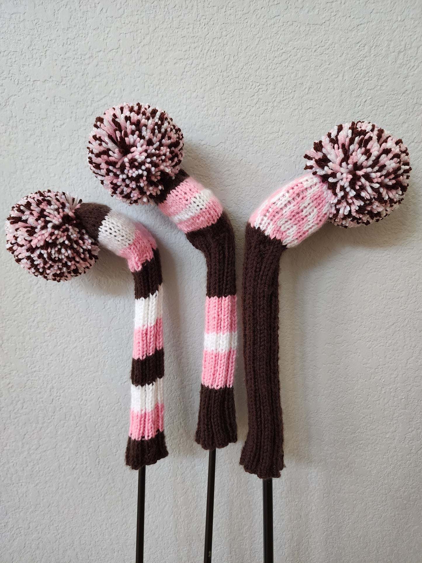 Golf Club Head Covers Hand Knit Set of 3 Retro-Vintage Brown, Pink & White with Pom Poms for Drivers, Woods