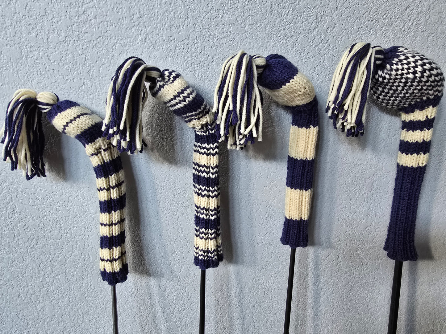 Four 100% Wool Hand Knit Golf Club Head Cover Retro-Vintage Navy & Ivory with Tassels for Driver, Fairway Woods and Hybrid