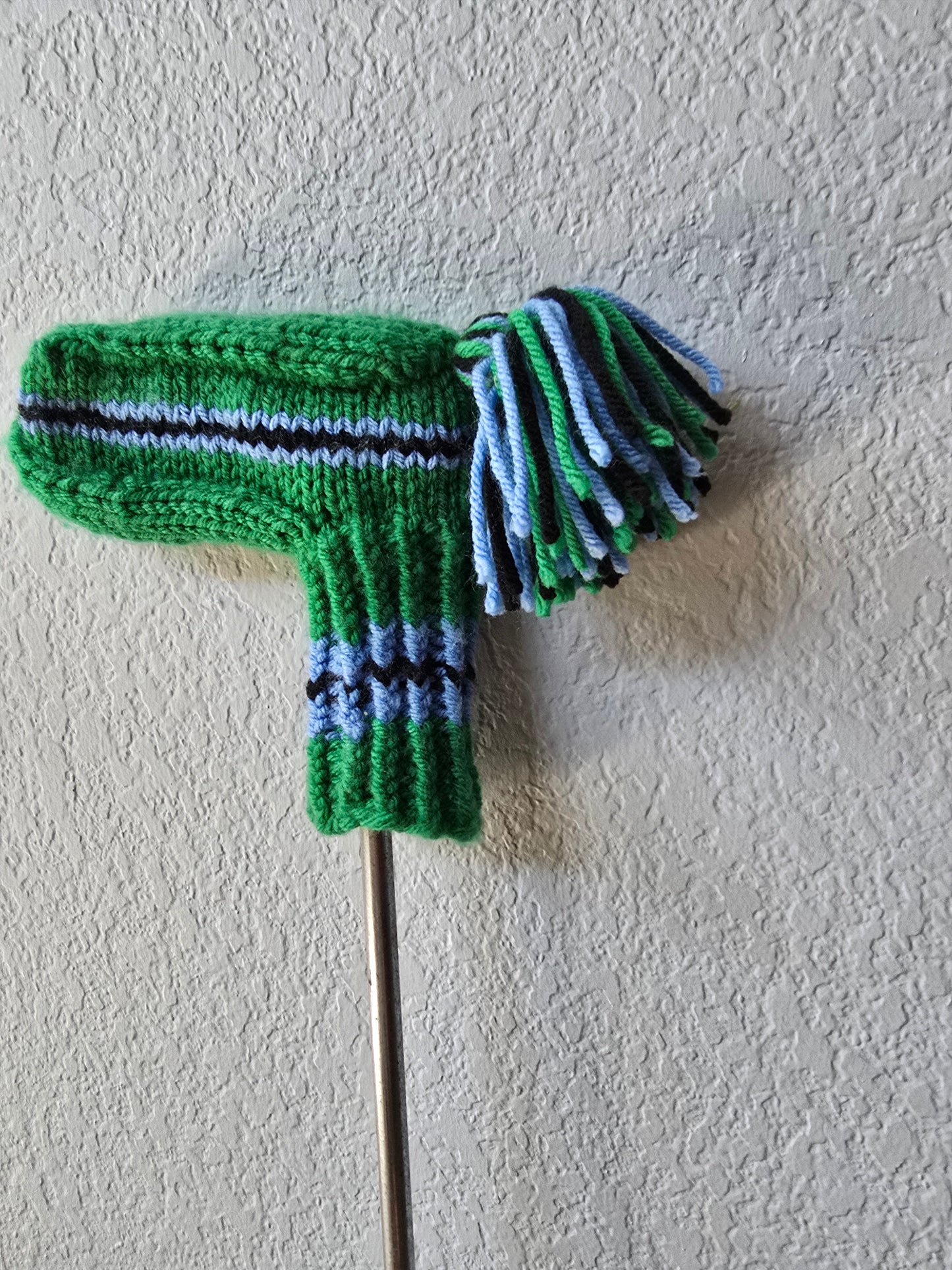 Hand Knit Golf Club Head Cover Retro-Vintage Green, Black & Blue for Putter with Tassel
