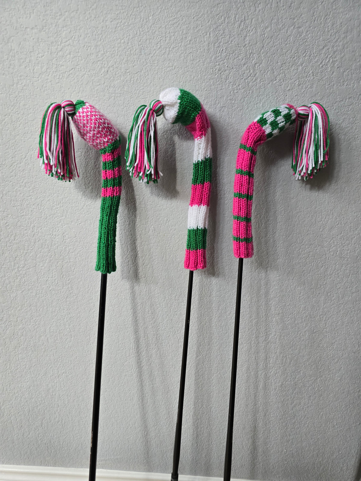 Golf Club Head Covers Retro-Vintage Pink, Green & White with Tassels for Drivers, Woods Hand Knit Golf Accessory
