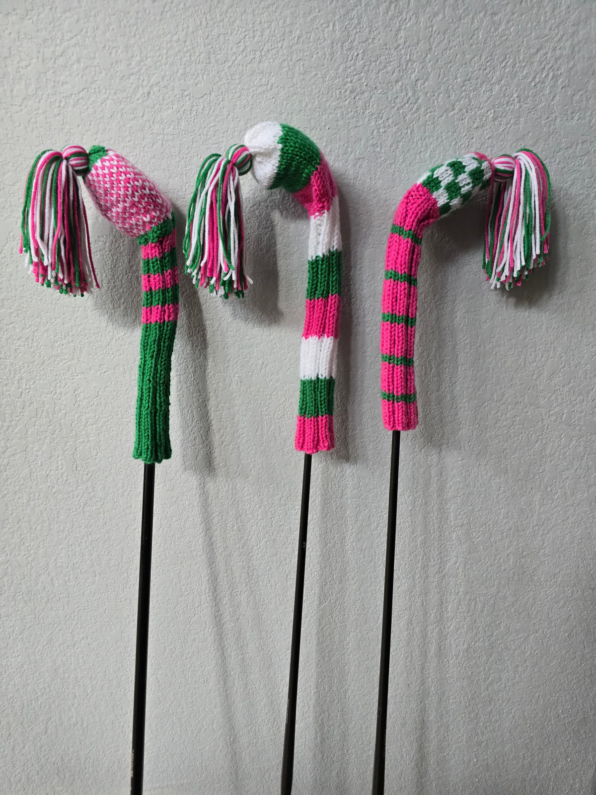 Golf Club Head Covers Retro-Vintage Pink, Green & White with Tassels for Drivers, Woods Hand Knit Golf Accessory