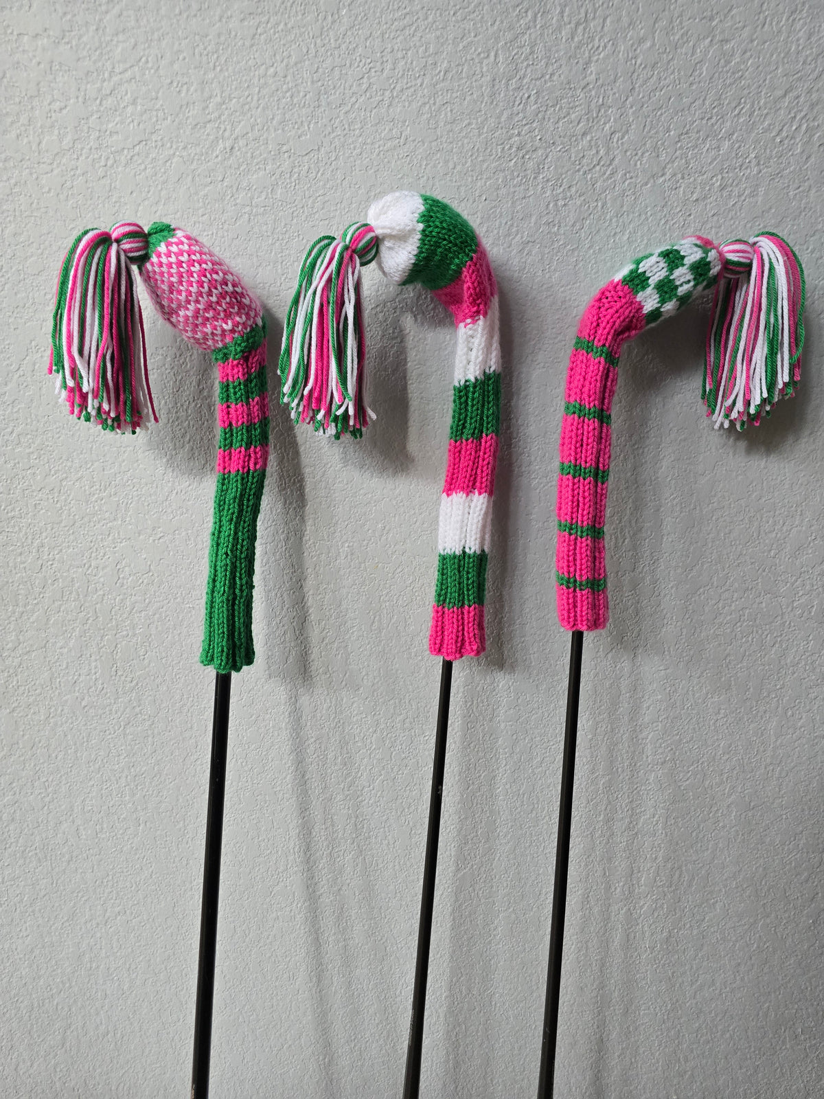 Golf Club Head Covers Retro-Vintage Pink, Green & White with Tassels for Drivers, Woods Hand Knit Golf Accessory