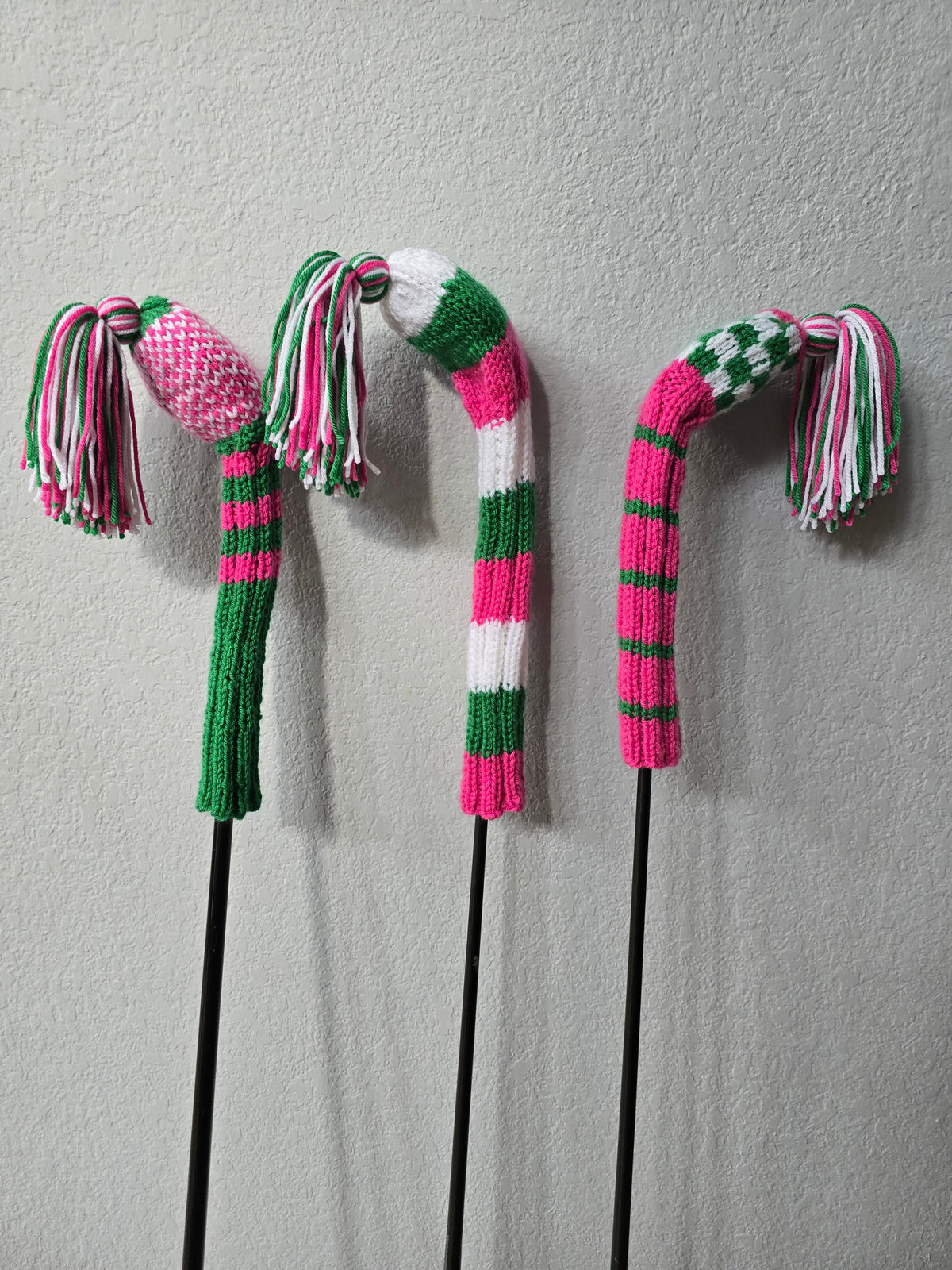 Golf Club Head Covers Retro-Vintage Pink, Green & White with Tassels for Drivers, Woods Hand Knit Golf Accessory