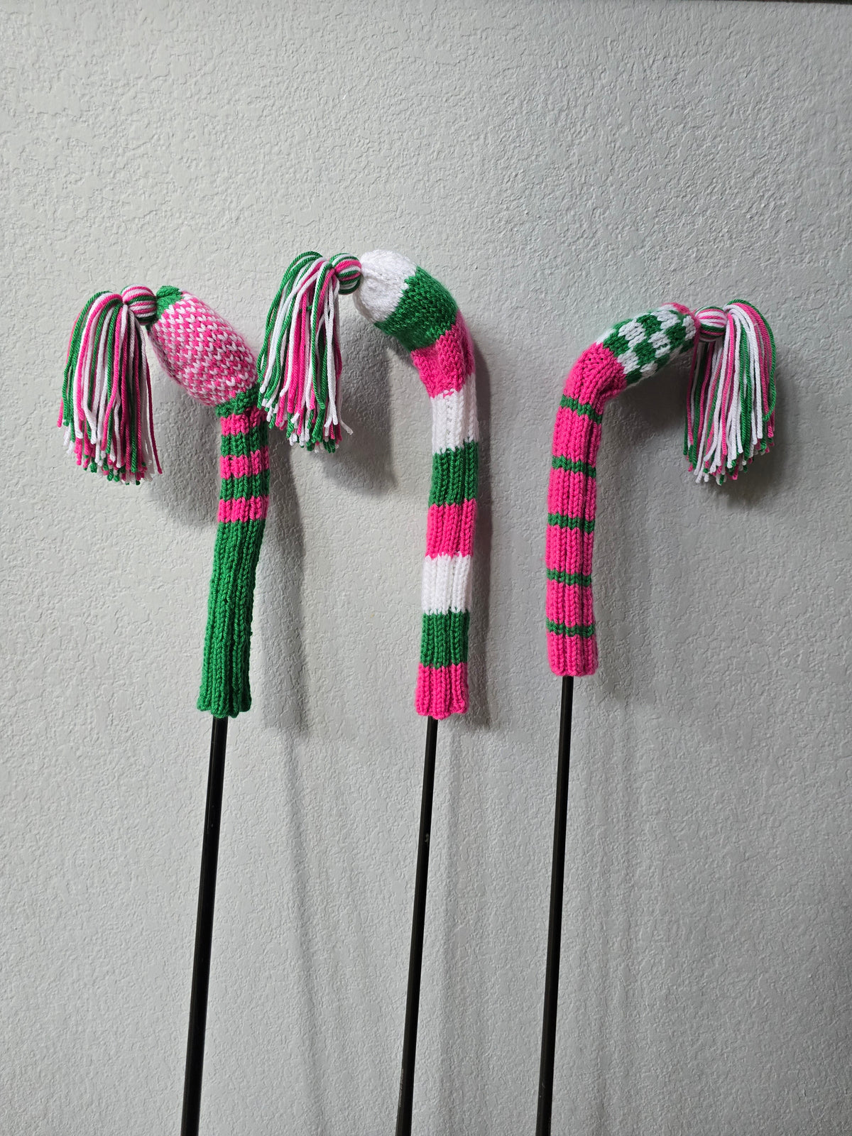 Golf Club Head Covers Retro-Vintage Pink, Green & White with Tassels for Drivers, Woods Hand Knit Golf Accessory