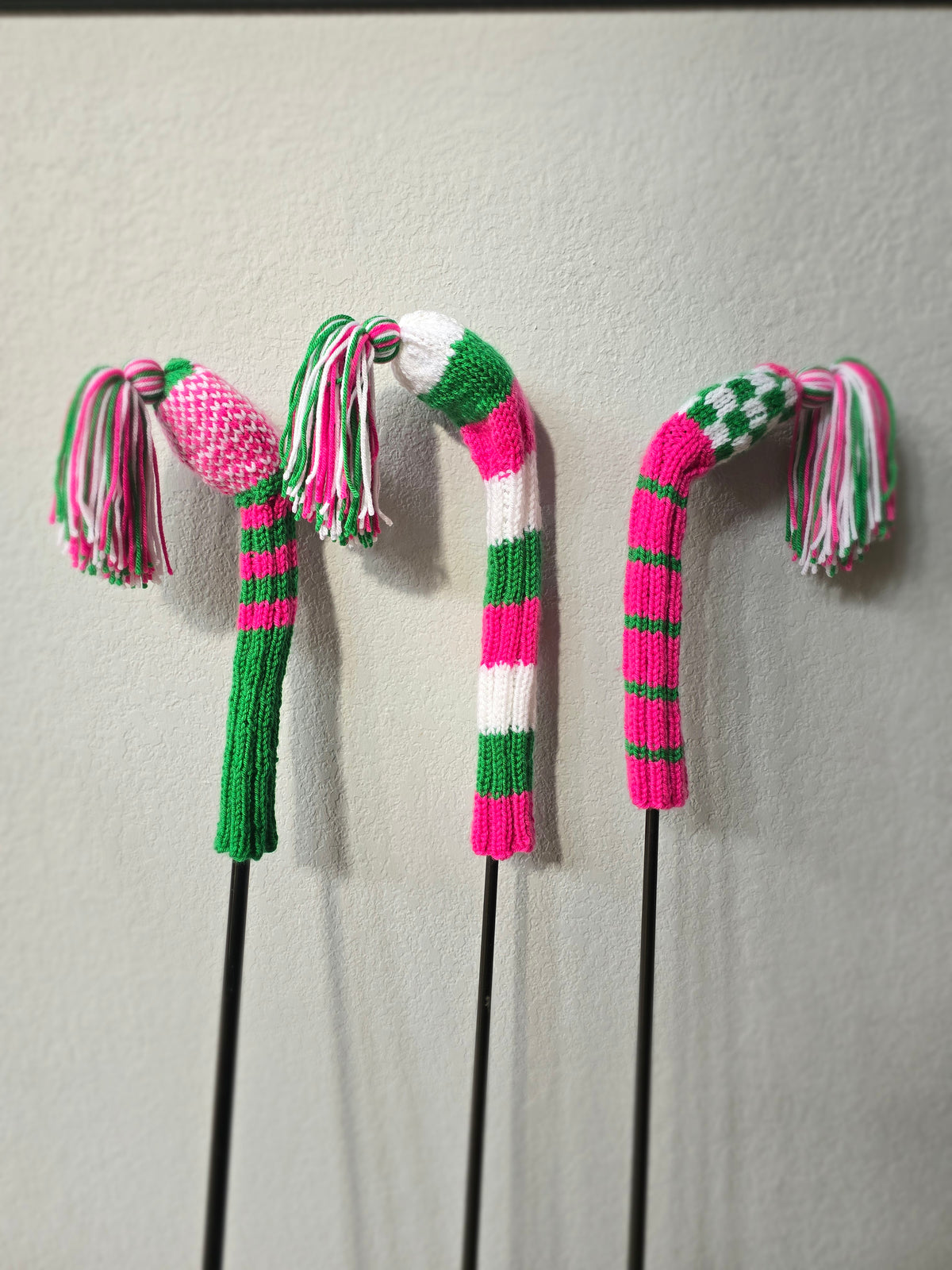 Golf Club Head Covers Retro-Vintage Pink, Green & White with Tassels for Drivers, Woods Hand Knit Golf Accessory