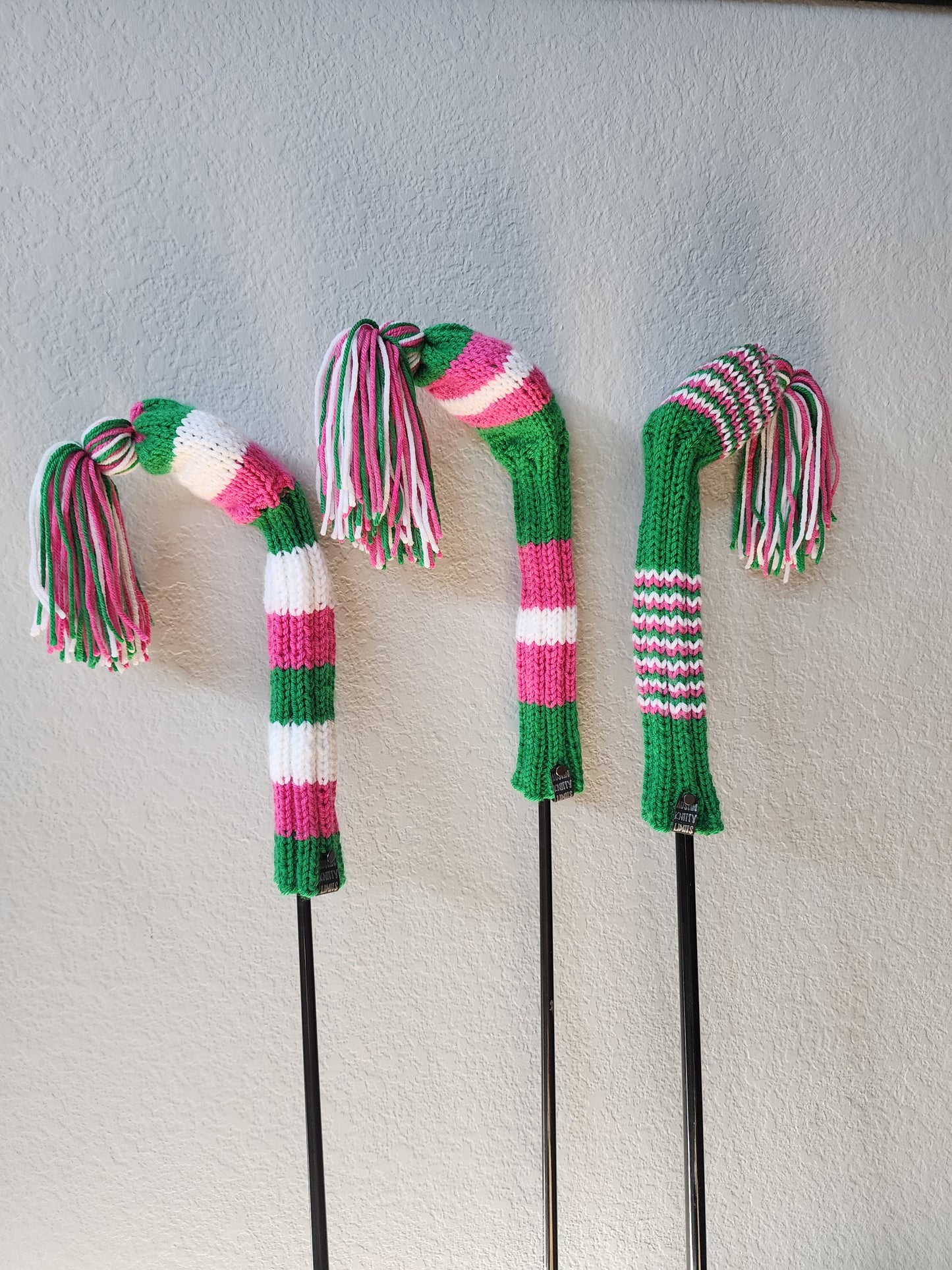 Three Hand Knit Golf Club Head Covers Retro-Vintage Pink, Green & White with Tassels for Drivers, Woods - Austinknittylimits