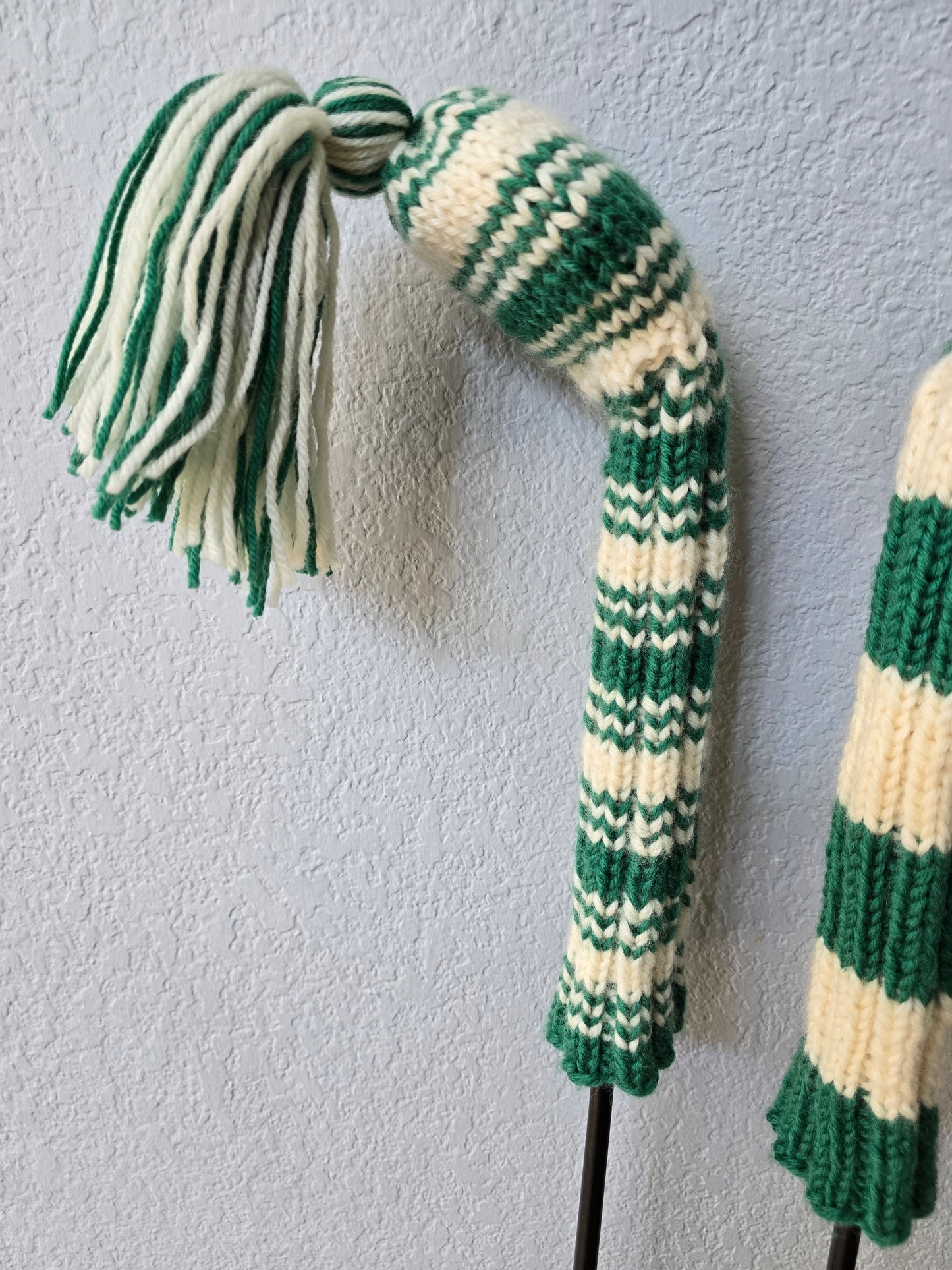 Two 100% Wool Hand Knit Golf Club Head Cover Retro-Vintage Green & Ivory with Tassel for Hybrids