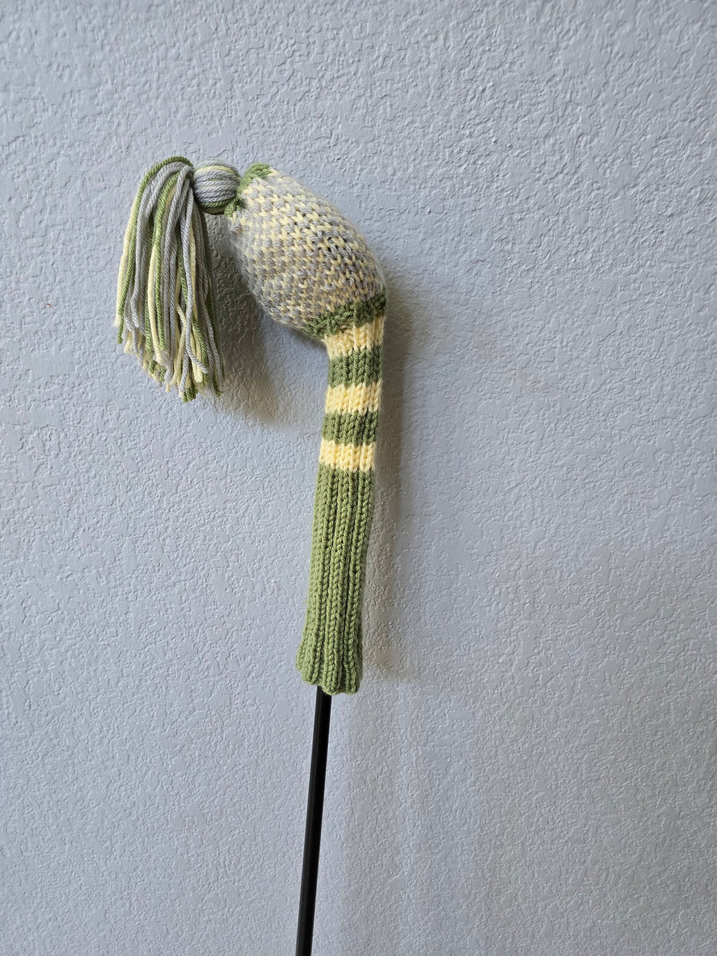 Custom Hand Knit Golf Club Head Cover Retro-Vintage Black, Red & White with Tassel for Driver for Josh