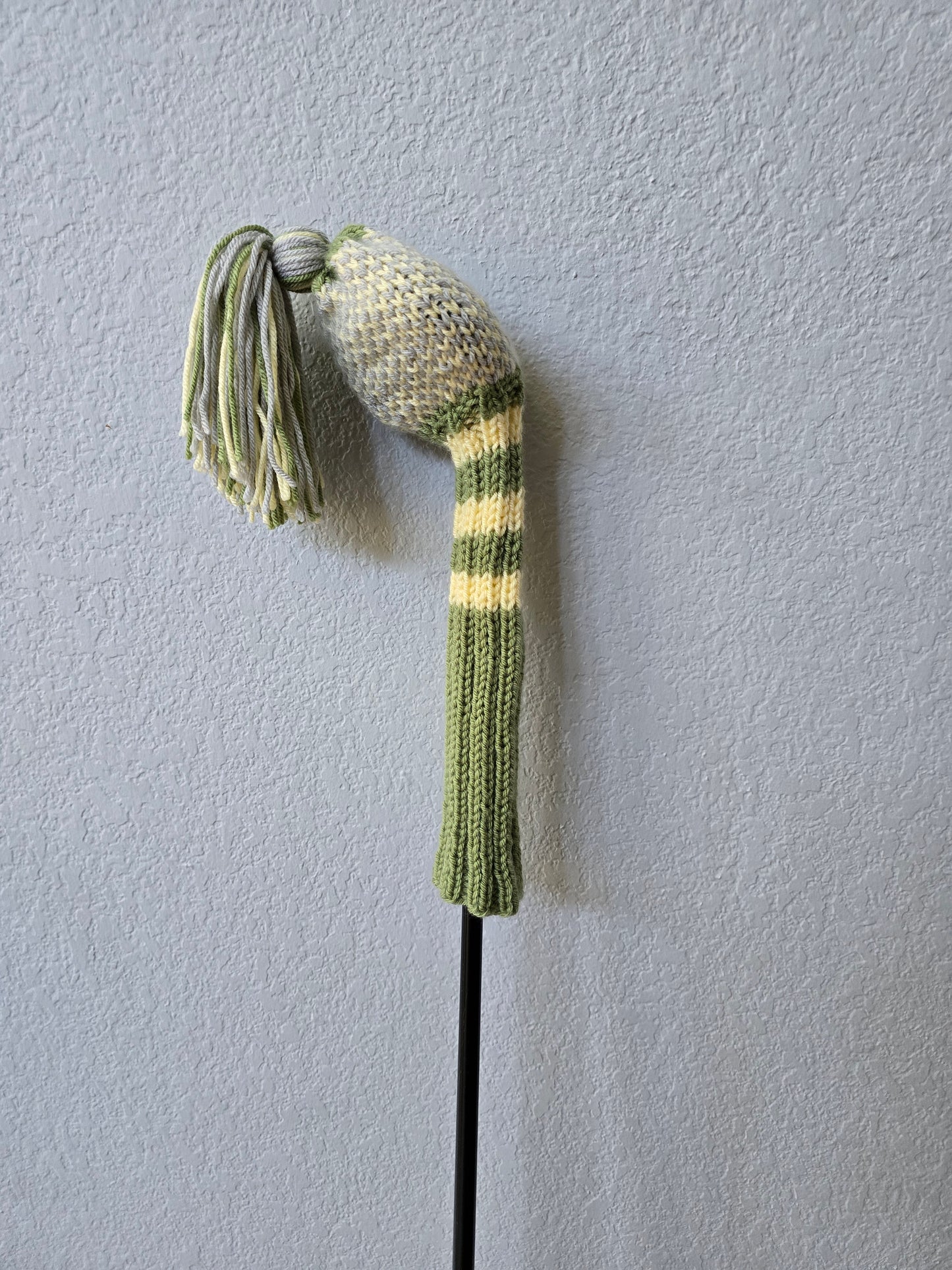Custom Hand Knit Golf Club Head Cover Retro-Vintage Black, Red & White with Tassel for Driver for Josh