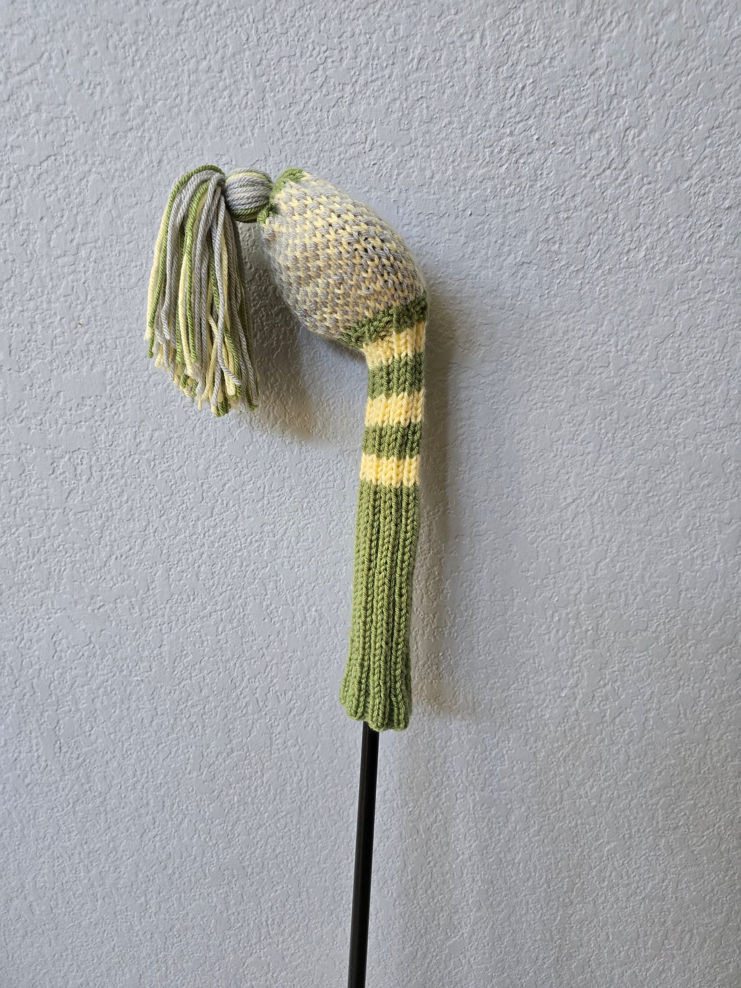 Custom Hand Knit Golf Club Head Cover Retro-Vintage Black, Red & White with Tassel for Driver for Josh