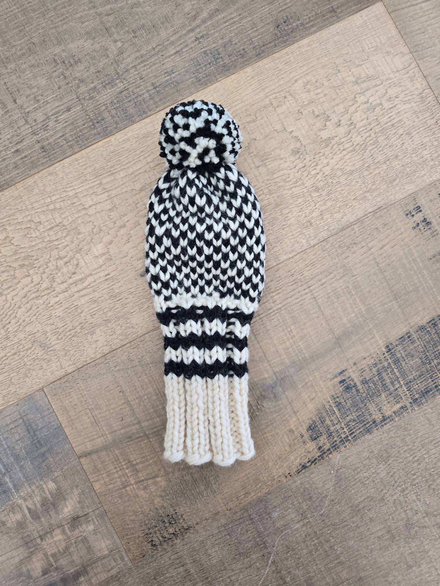 100% Wool Hand Knit Hybrid Golf Club Head Cover Retro-Vintage Black & Ivory with Tassel for John