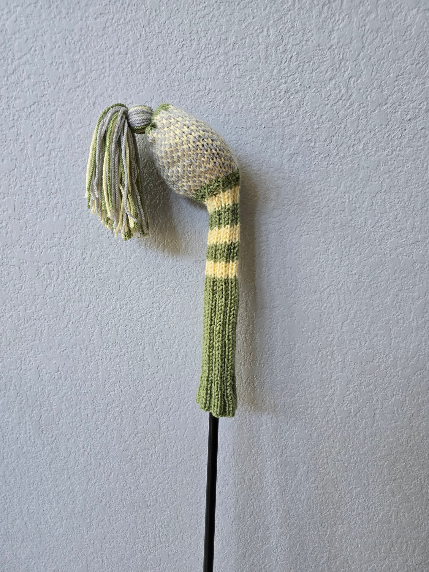 Custom Hand Knit Golf Club Head Cover Retro-Vintage Black, Red & White with Tassel for Driver for Josh