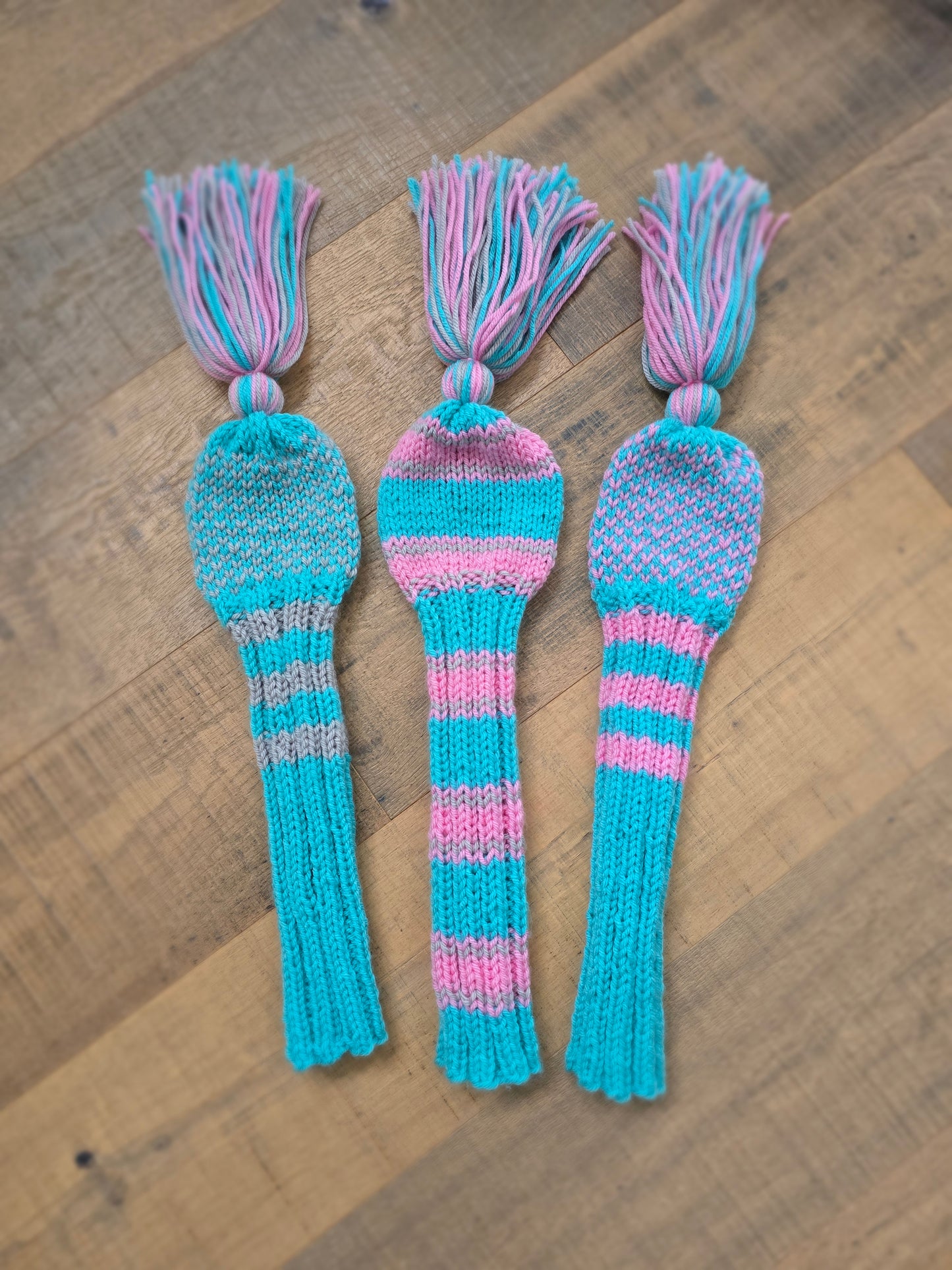 Golf Club Head Covers Retro-Vintage Pink, Gray & Aqua with Tassels for Drivers, Woods Hand Knit Golf Accessory