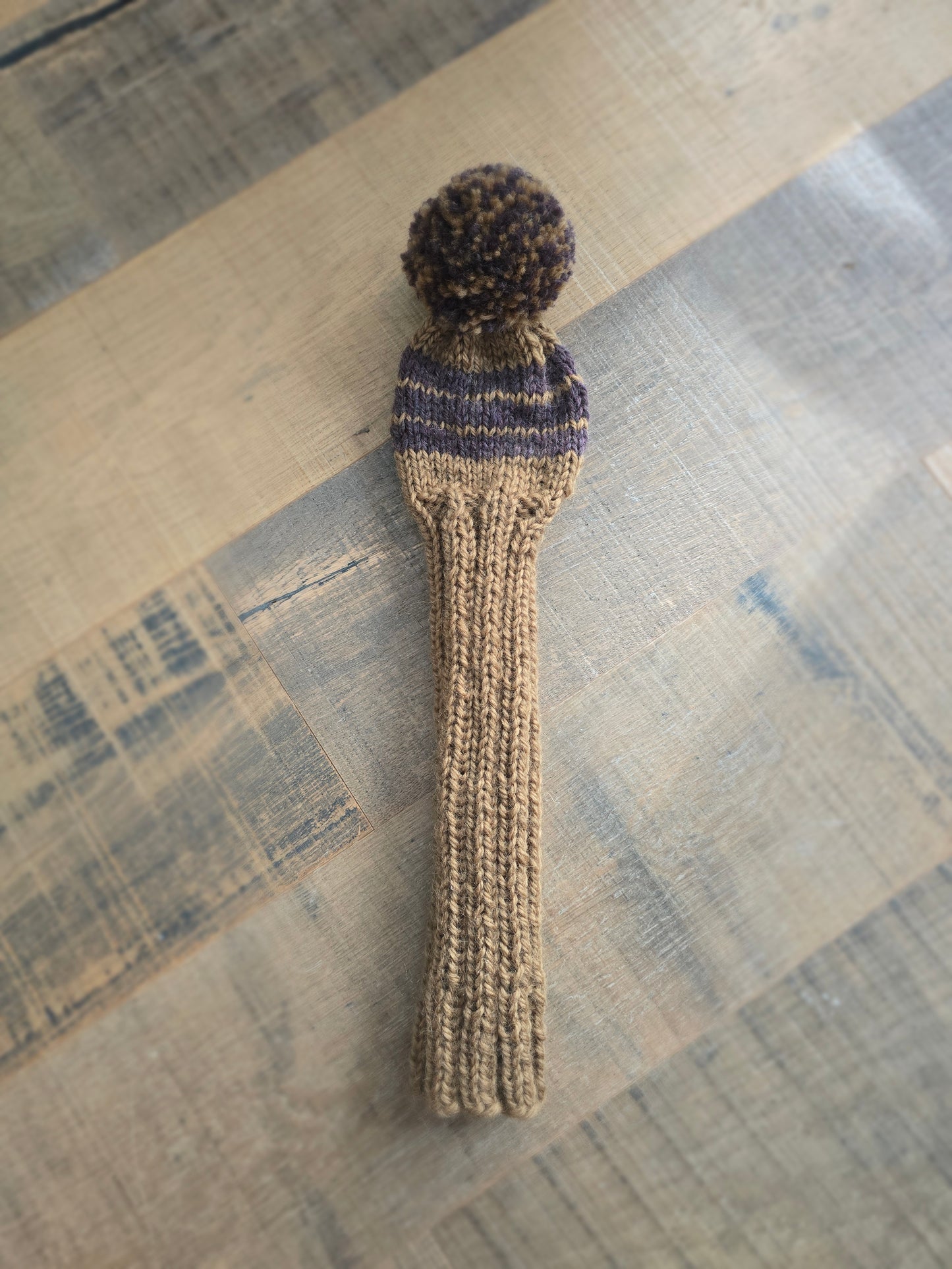 100% Wool Hand Knit Hybrid Golf Club Head Cover Retro-Vintage Brown &Tan with Pom Pom