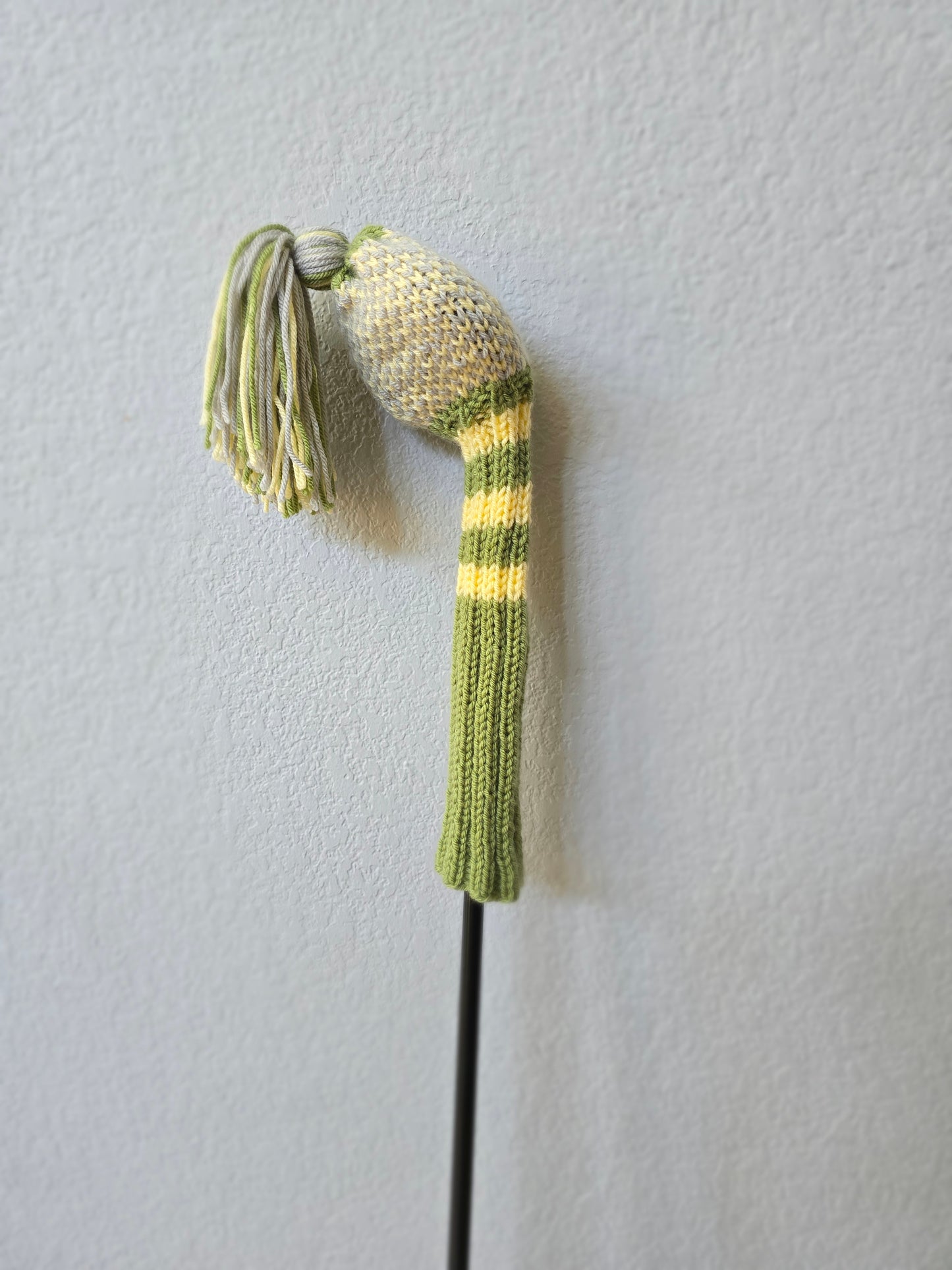 Custom Hand Knit Golf Club Head Cover Retro-Vintage Black, Red & White with Tassel for Driver for Josh