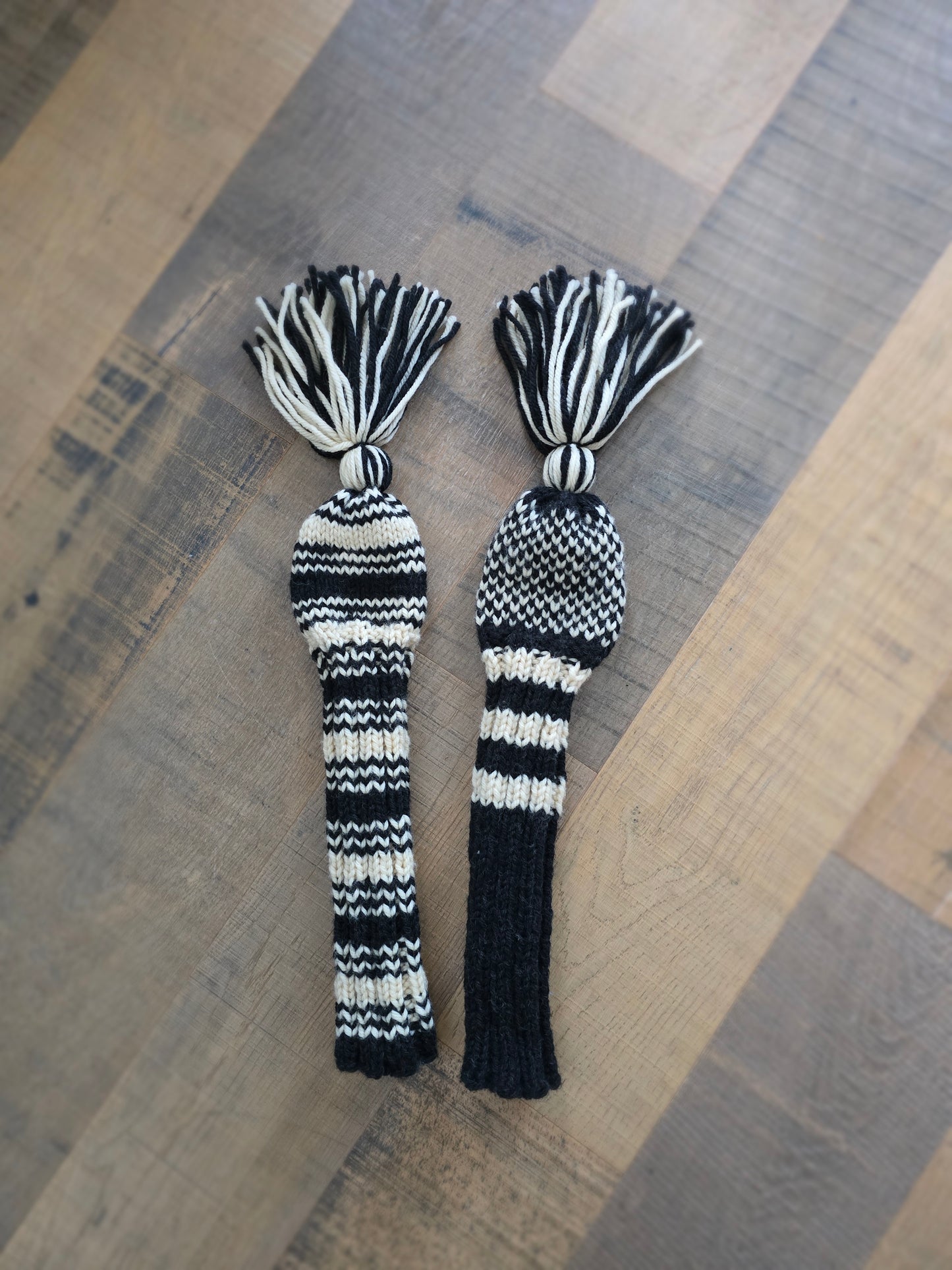 Two 100% Wool Hand Knit Golf Club Head Cover Retro-Vintage Dark Gray & Ivory with Tassel for Fairway Woods